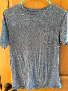 Mossimo Supply Co. Heather Navy Short Sleeve Pocket Tee